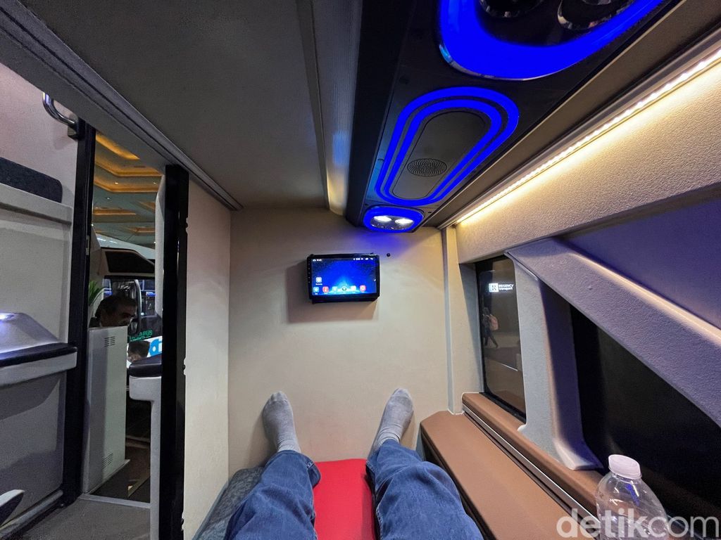 Sleeper Bus Tentrem di Busworld 2022