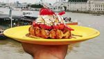 10 Foto Piring Kuning dengan Aneka Makanan Enak di Berbagai Negara yang Keren!