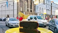 Memulai akun ‘myyellowplate’ sejak tahun 2015, Himanshu melepaskan pekerjaannya untuk mengejar mimpinya yaitu travelling dan makan. Foto: Instagram @myyellowplate