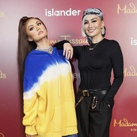 Agnez Mo merasa terhormat setelah melihat dirinya dibuat dalam versi patung. Dia mengungkap bahwa pihak Madame Tussauds bolak-balik London dan Los Angeles untuk melakukan pengukuran. Foto: Instagram