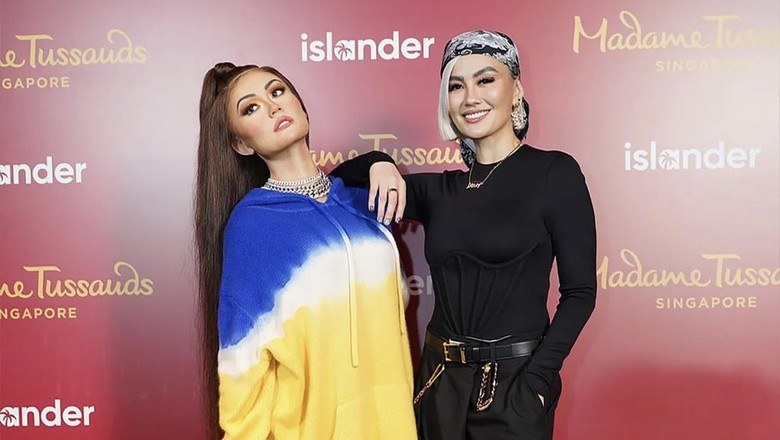 Agnez Mo di Madame Tussauds Singapura Agnez Mo di Madame Tussauds Singapura