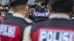 Foto-foto Aksi Kamisan Suarakan Tragedi Kanjuruhan