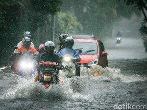 Mengenal Badai Vorteks, Penyebab Hujan Ekstrem di Wilayah Jawa