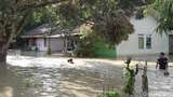 Penampakan Banjir Rendam 100 Rumah di Polman