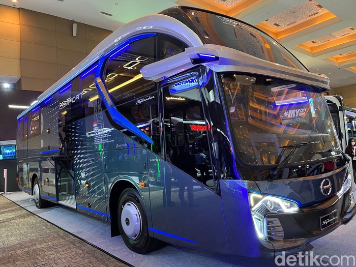 Bus New Armada Skylander R22