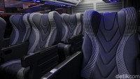 Kondisi interior salah satu bus yang dipamerkan di Busworld Southeast Asia 2022.