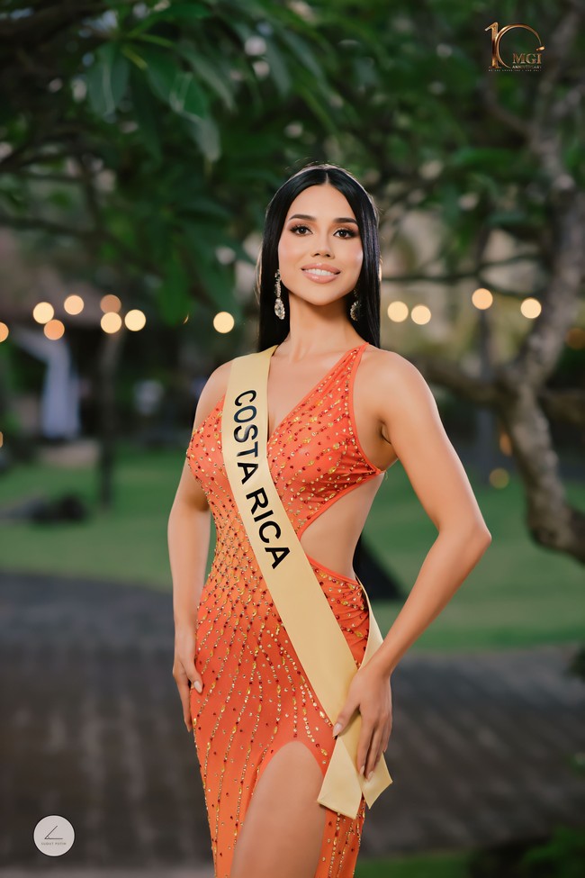 Hingga saat ini total ada 69 finalis Miss Grand International 2022 yang datang dari berbagai negara. Salah satunya Miss Grand Costa Rica Brenda Munoz. Foto: Dok. Yayasan Dunia Mega Bintang