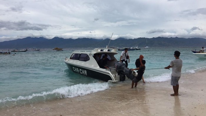 Ilustrasi wisatawan di Gili Trawangan Lombok Utara NTB. (Foto: Ahmad Viqi/detikBali)