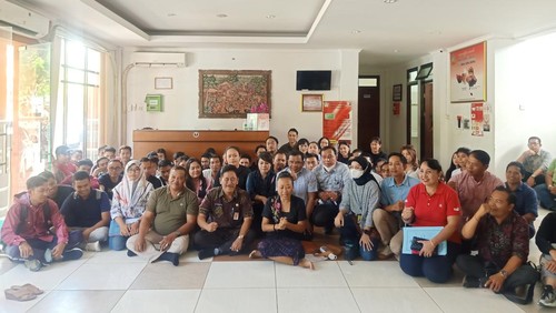Mediasi antara perwakilan calon PMI, pihak Dinas Ketenagakerjaan dan ESDM Provinsi Bali, Ni Luh Djelantik hingga tim Polda Bali pada Jumat (23/9/2022).