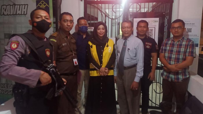 Kejari Tulungagung amankan tersangka Kasus Korupsi Pembangunan Jalan Tulungagung