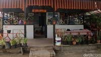 Olvi mendirikan rumah makan ini sejak 2019 dengan tambahan modal pinjaman Kredit Usaha Rakyat dari BRI sebesar Rp 50 juta.  