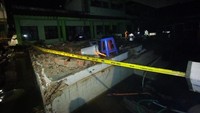 Seluruh korban sedang dibawa ke Rumah Sakit Pilkasih untuk mendapatkan penanganan lebih lanjut. Lokasi kejadian juga telah dipasangi police line. (Brigitta Belia Permata Sari/detikcom)