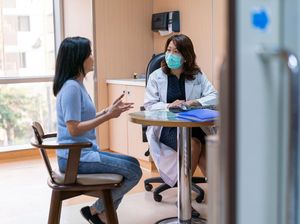 Tak Semua Nyaman Ditanya Status Nikah, Obgyn Boleh Lho Ganti Pertanyaan