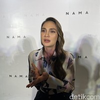 Menurut Luna, asupan makanan yang sehat dan bergizi juga bisa mempengaruhi kondisi kulit. Selain itu istirahat yang cukup juga dibutuhkan untuk mendapatkan kulit yang sehat dan glowing. Foto: Wolipop/Vina Oktiani