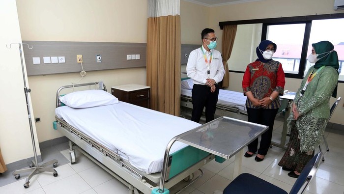 Setelah resmi mengambil alih RS Citra Harapan Bekasi sejak Maret 2022, PT Bundamedik Tbk (BMHS) memperbaiki sejumlah fasilitas. Begini wajah barunya.