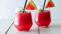 5 Minuman Sehat Ini Cocok Dikonsumsi Penderita Refluks Asam Lambung
