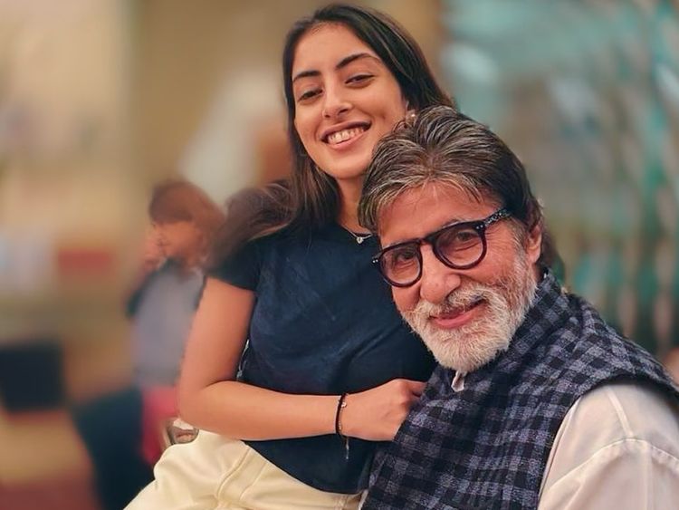 Ini Navya, Cucu Amitabh Bachchan yang Curhat soal Menstruasi dengannya