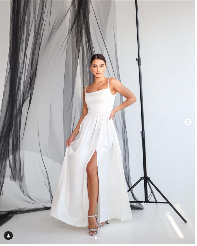 Dear @nawat.tv (founder Miss Grand International), percayalah, saya juga datang untuk kedamaian, cinta, pertemanan, dan dukungan, tapi bukan untuk mereka yang tidak bisa aku maafkan. Bukan untuk mereka yang menyiksa saudara-saudara saya, tulis Miss Grand Ukraina lagi di unggahannya. Foto: Dok. Instagram @olgavslv