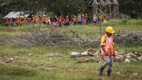 Kementerian PUPR memberikan pelatihan calon tenaga kerja konstruksi kepada 100 warga lokal selama 12 hari untuk pembangunan Ibu Kota Negara (IKN) Nusantara.