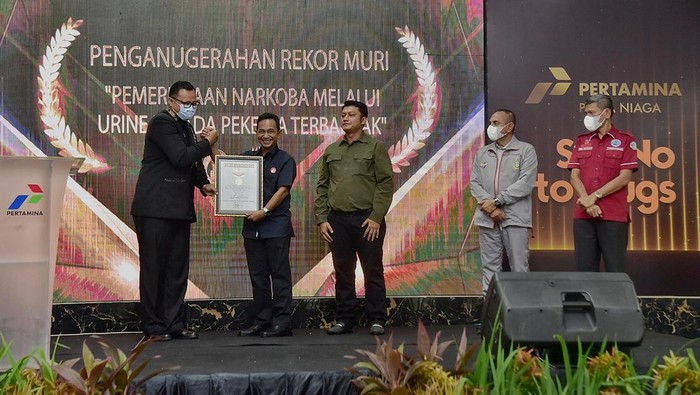 Pertamina Sumbagut terima rekor MURI