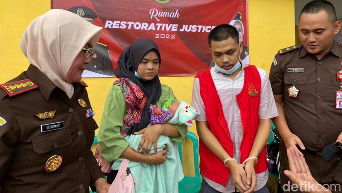 Pria dibebaskan usai curi ponsel