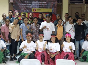 Anak Muda Papua Puji Pembangunan Infrastruktur-Kesehatan Era Jokowi
