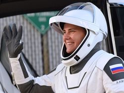 SpaceX-NASA Kirim 4 Astronaut ke Stasiun Luar Angkasa