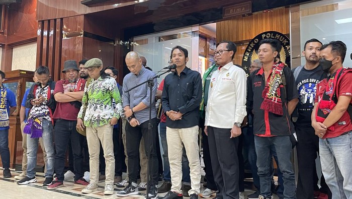 Supporter sepakbola seluruh Indonesia temui TGIPF Tragedi Kanjuruhan