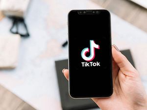 Suka Bikin Rusuh, Negara Ini Larang Ada TikToker di Tempat Wisata