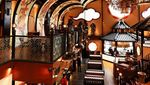 10 Potret Restoran Mewah Ayu Dewi yang Bergaya Oriental