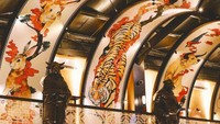 Gaya interior yang unik, membuat banyak pengunjung nyaman dan menjadikan setiap sudut restoran sebagai spot berfoto.   Foto: nstagram @twelvejkt
