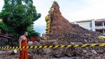 Waduh! Pagoda Berumur 500 Tahun di Thailand Roboh