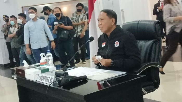 Zainuddin Amali pimpin rapat Tragedi Kanjuruhan