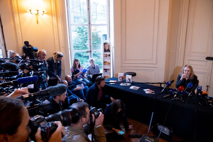 PARIS, FRANCE - OCTOBER 06: French author Annie Ernaux gives a press conference as she wins Nobel Prize in Literature on October 06, 2022 in Paris, France. She was cited for the courage and clinical acuity with which she uncovers the roots, estrangements and collective restraints of personal memory. (Photo by Marc Piasecki/Getty Images)