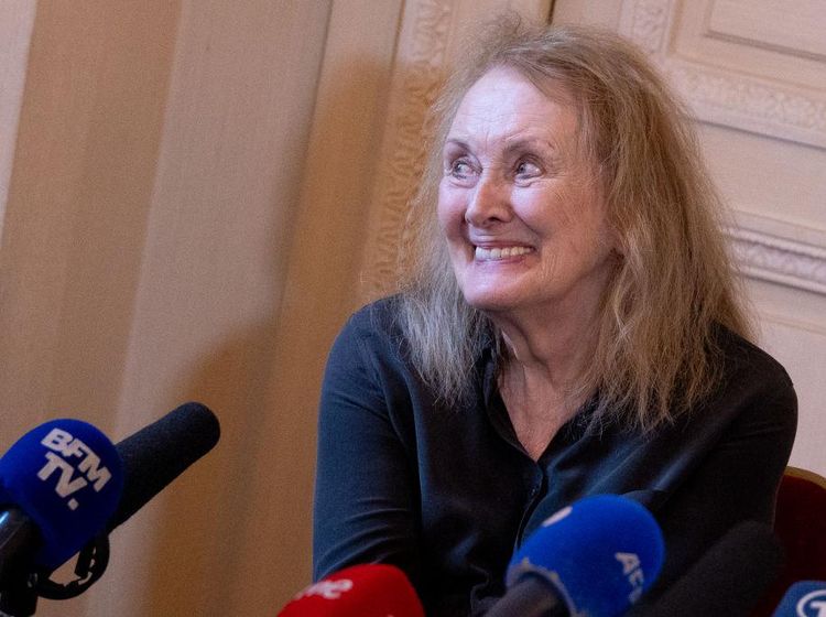 Annie Ernaux Terharu Raih Nobel Sastra 2022
