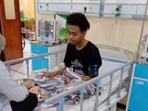 Kisah Rizky Bangun dari Koma Usai Kaki-Kepala Retak Saat Tragedi Kanjuruhan