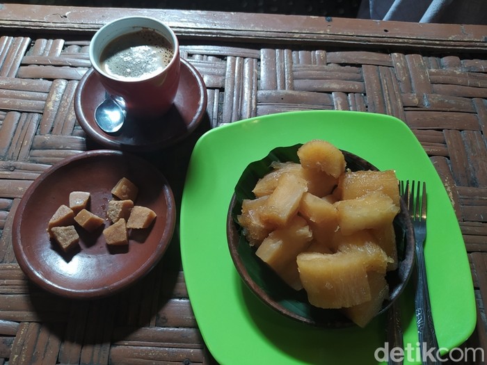 Bajingan, makanan khas dari Borobudur, Kabupaten Magelang.