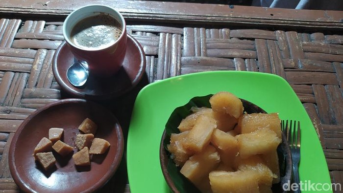 Bajingan, makanan khas dari Borobudur, Kabupaten Magelang.