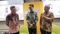 Melalui program transformasi digital bertajuk DigitalTripatra, Tripatra berupaya menjadi organisasi berbasis data (data-driven organization) yang memaksimalkan pemanfaatan data untuk kepentingan pengambilan keputusan. 