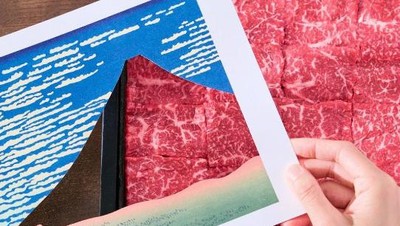 Cantik! Pahatan Gunung Fuji dan Bunga Sakura Ini Dibuat dari Wagyu Segar