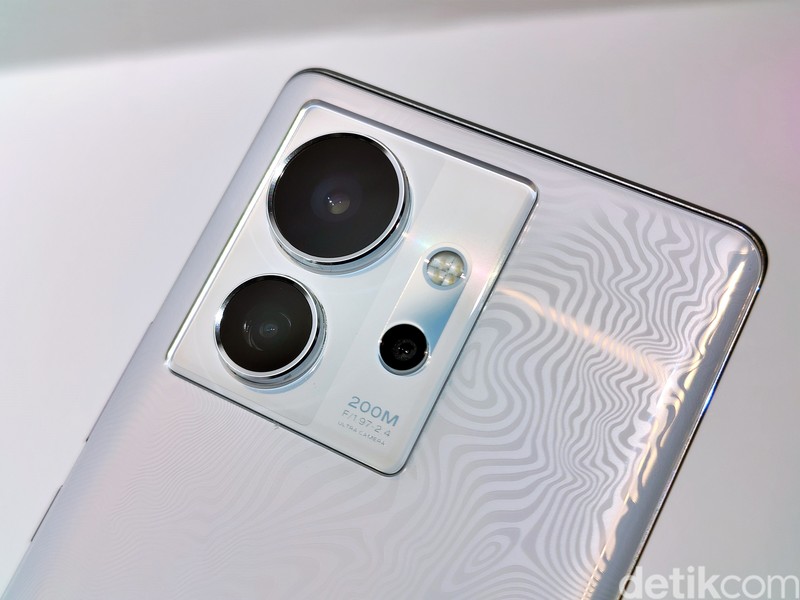 Infinix Zero Ultra