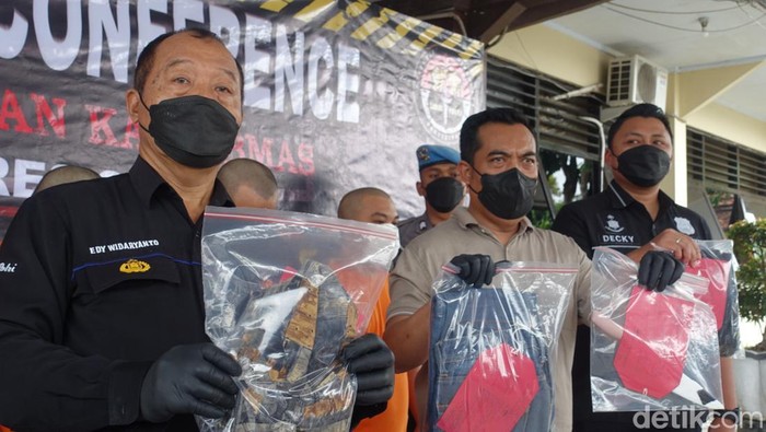 Konferensi pers kasus penusukan di kos daerah Tridadi Sleman, Jumat (7/10/2022).