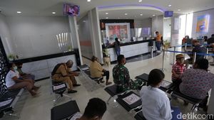 Cara Unik Pegawai Bank Edukasi Keuangan Digital di Wilayah Perbatasan