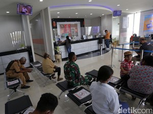 Cara Unik Pegawai Bank Edukasi Keuangan Digital di Wilayah Perbatasan