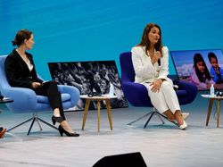 Tangisan Melinda Gates Saat Mau Bertemu Bill Gates