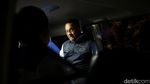 Momen Anies Naik Mikrotrans AC