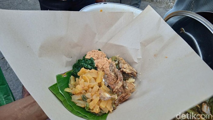 Sedep Mantep! Nasi Ampok, Nasi Jagung yang Masih Eksis di Blitar