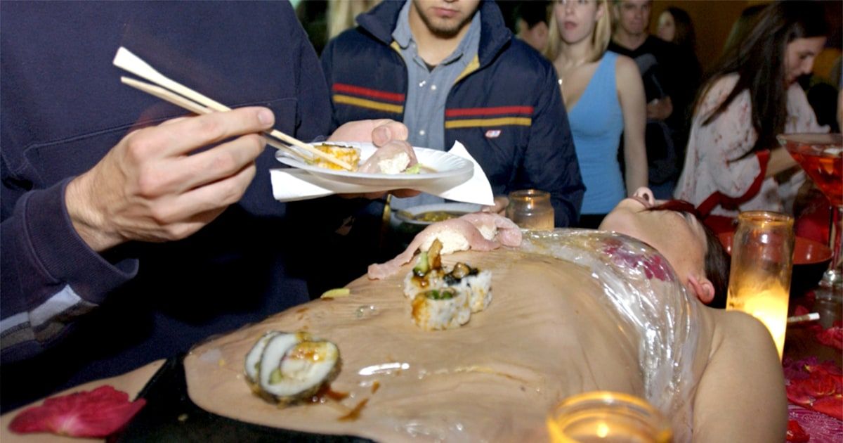 Nyotaimori