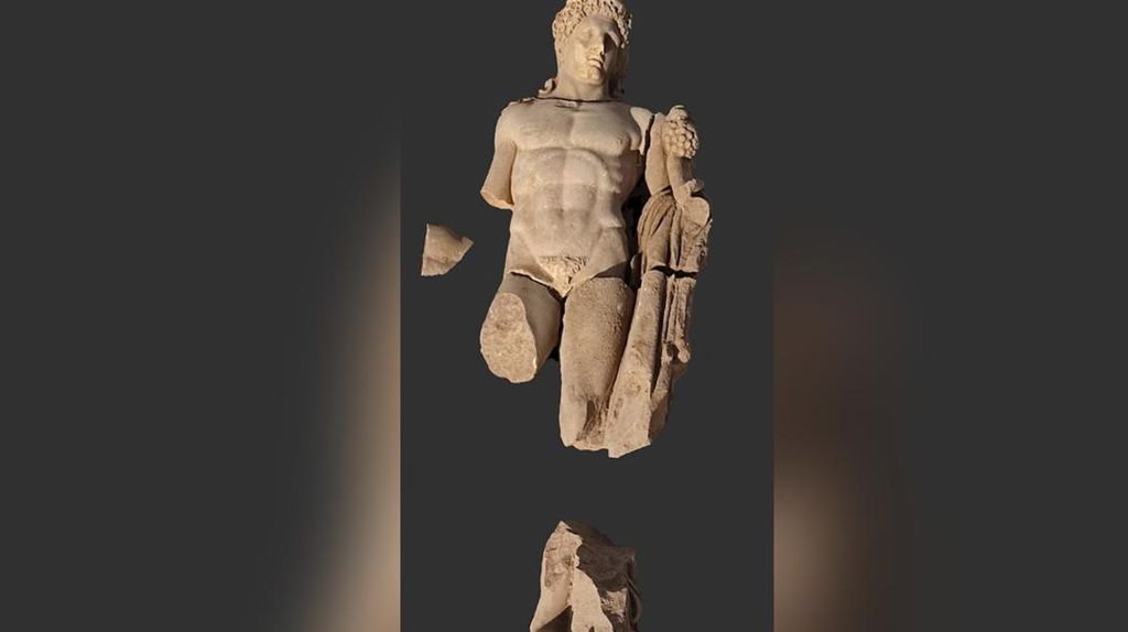 Arkeolog Temukan Patung Hercules Berusia Lebih dari 1.800 Tahun di Yunani