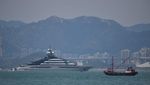 Penampakan Yacht Crazy Rich Rusia di Perairan Hong Kong